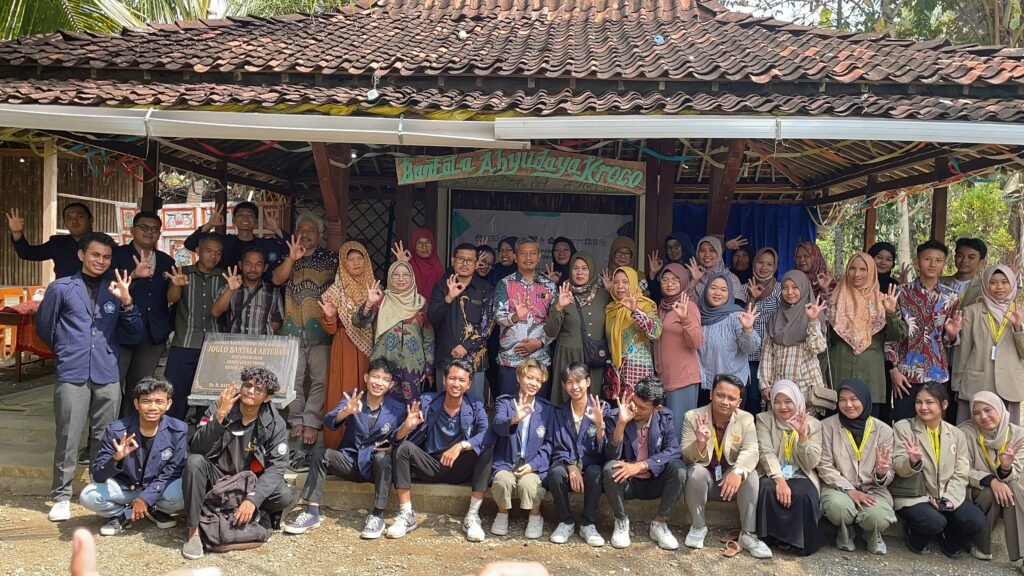 Keberhasilan Pelaksanaan Program PPK Ormawa BEM Universitas AKPRIND Indonesia: Training of Trainer (ToT) Calon Pengajar Sekolah Sampah Bantala Abyudaya