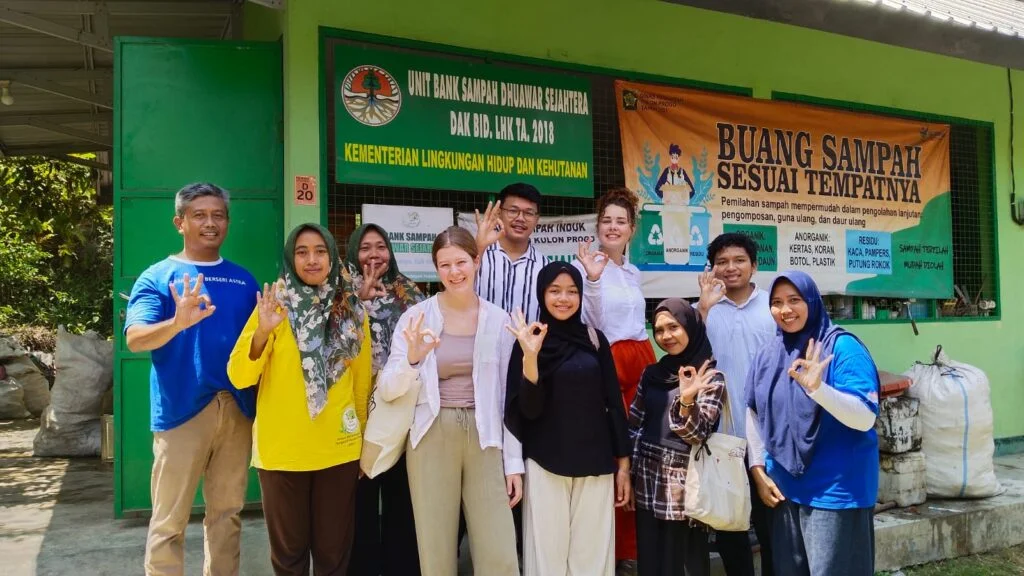 Kunjungan Summer Course Tahun 2024 di KOLAH BANYU